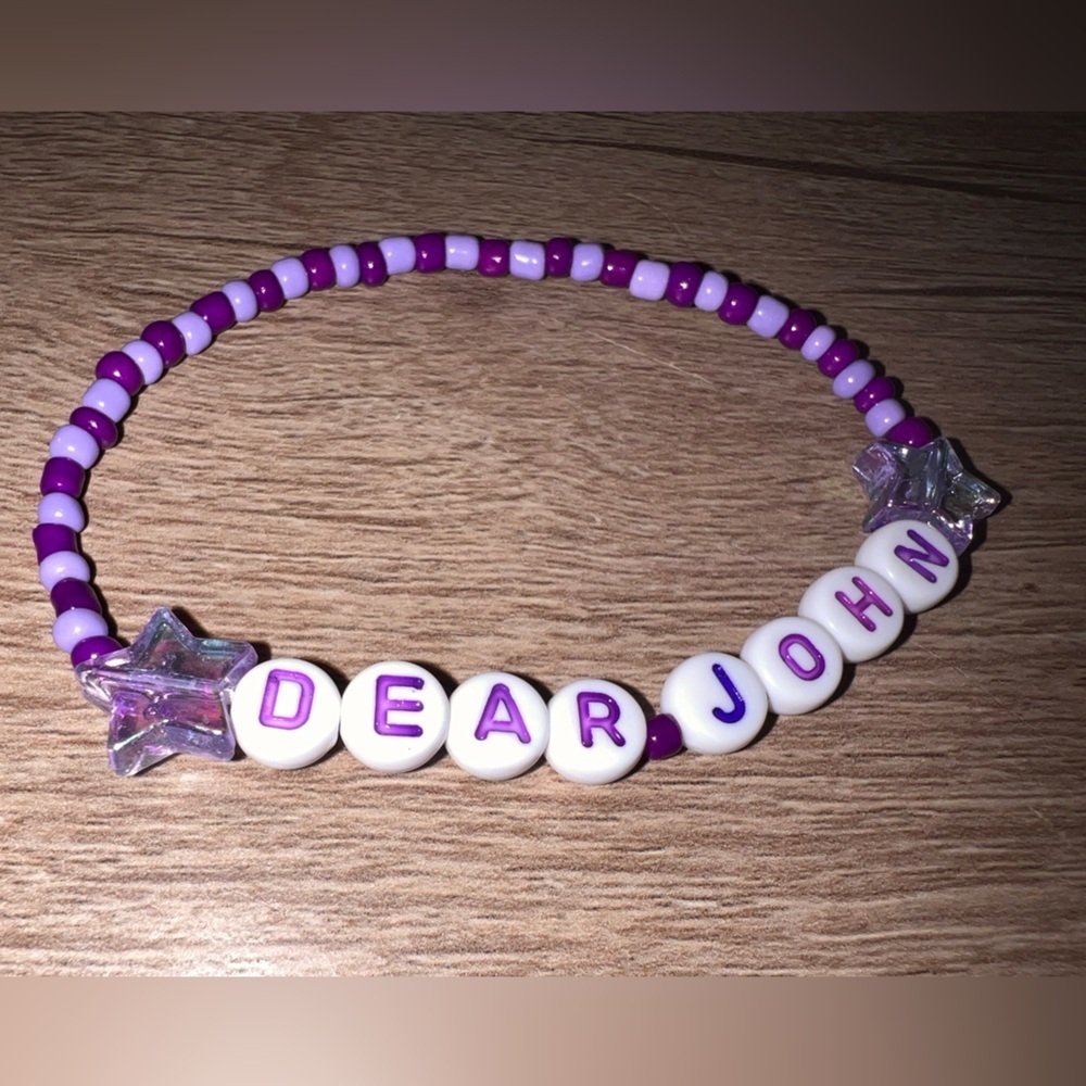 Taylor Swift Eras Tour Friendship Bracelet - Picture 4 of 4